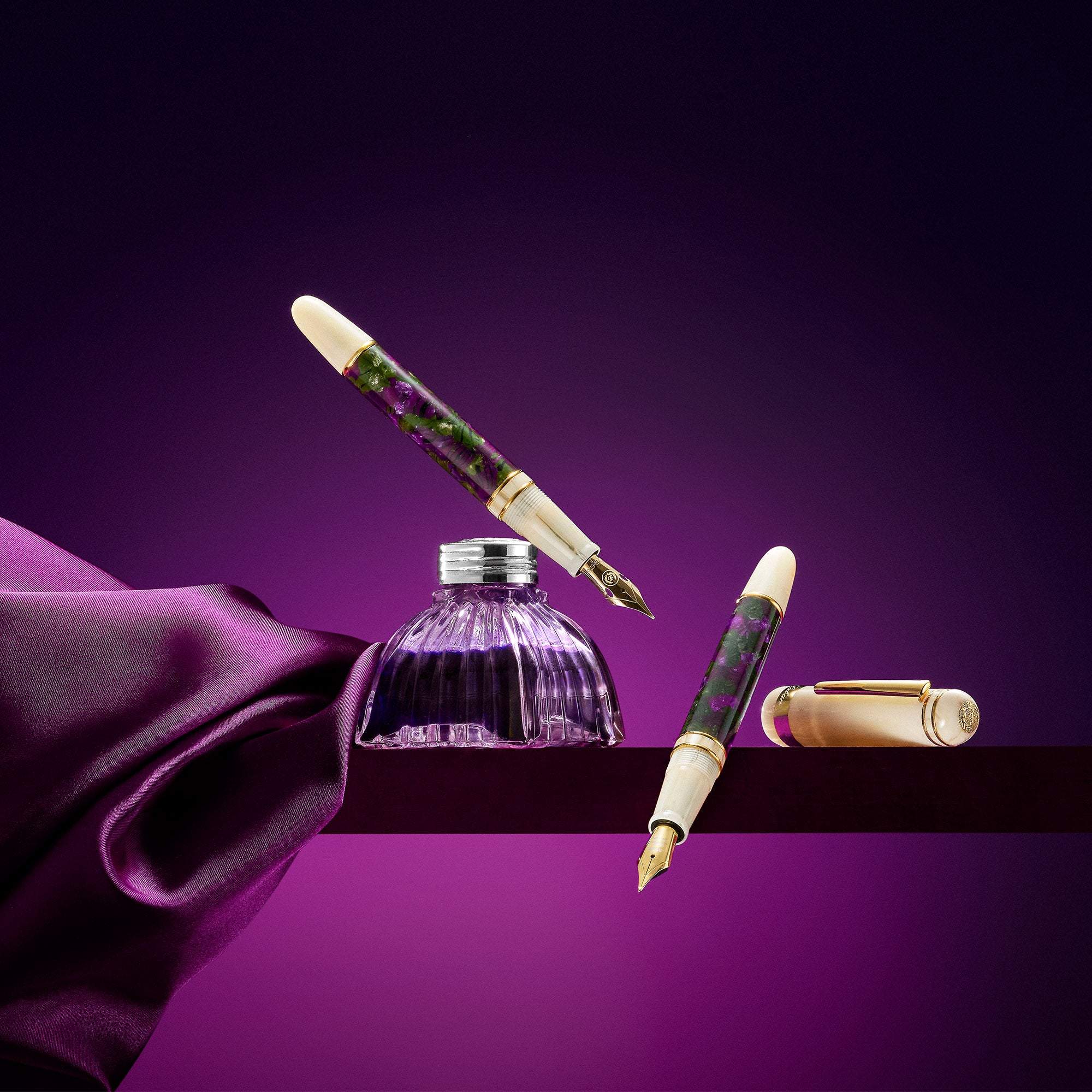 DAMASK FOUNTAIN PEN