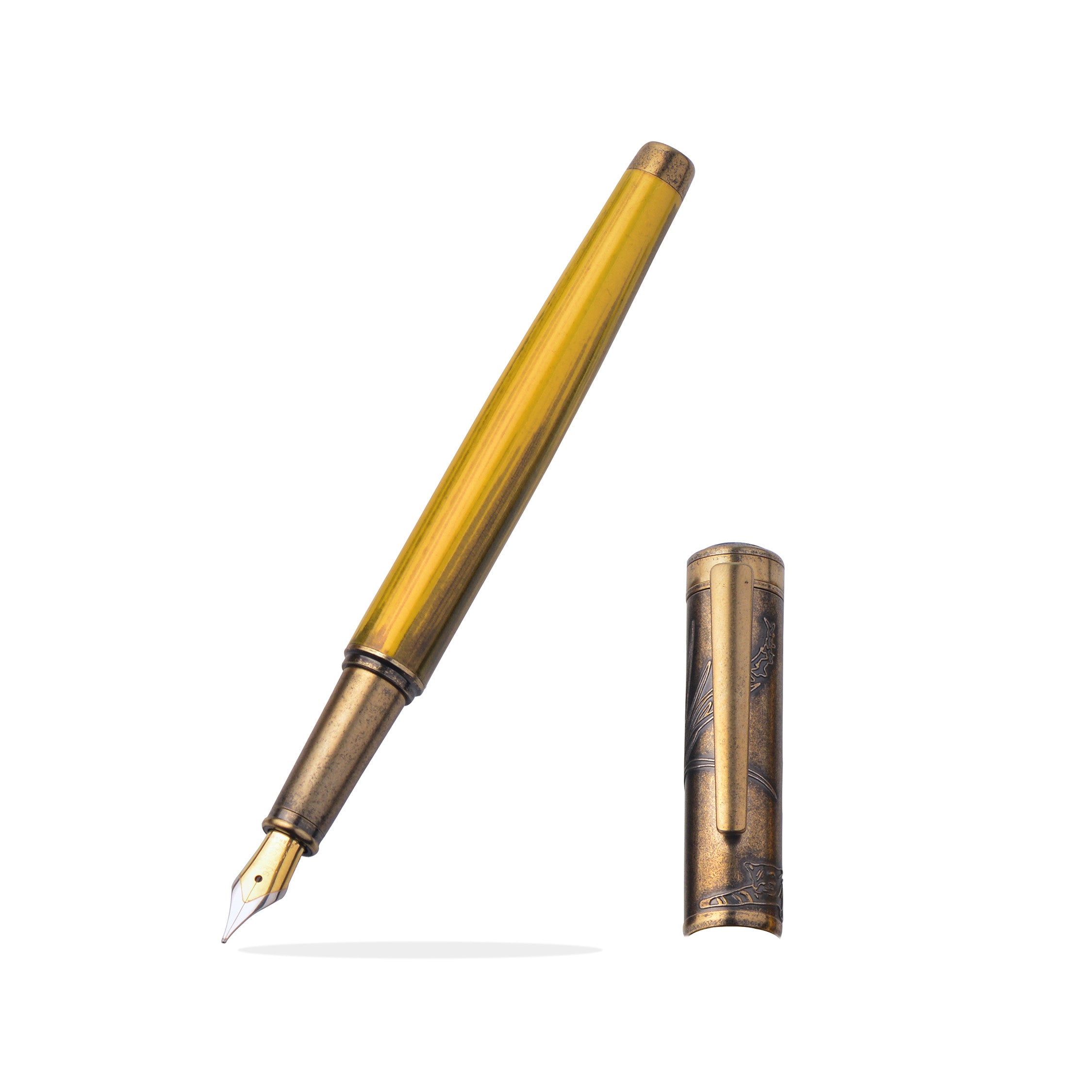 A Sanyu in Hand Fountain Pen Gift Set Metal