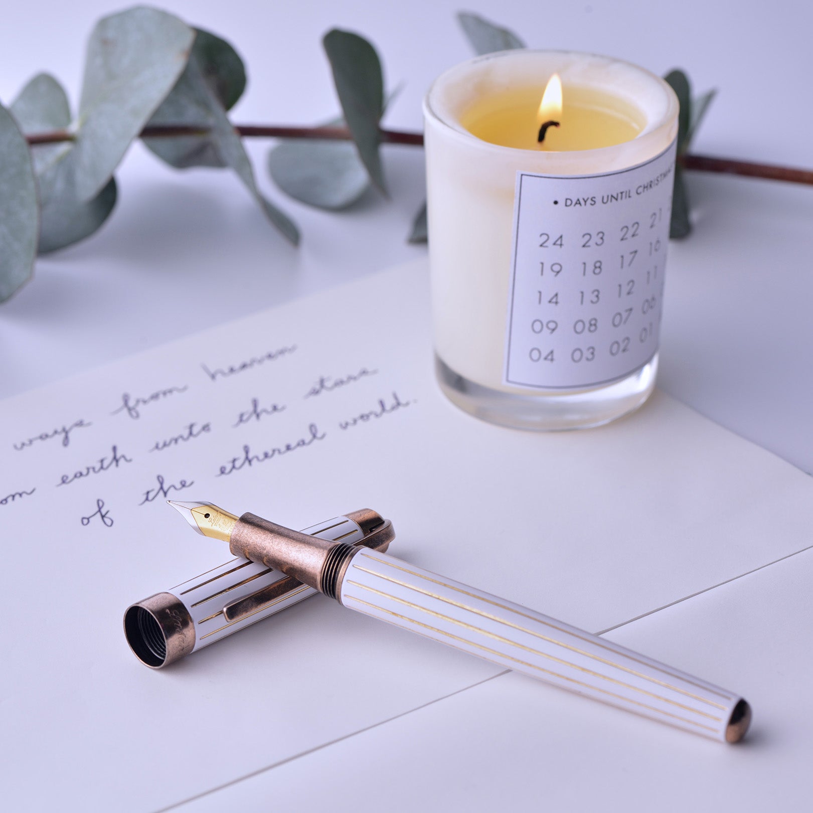 Antique'II Fountain Pen White